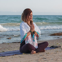 Méditer sur la plage