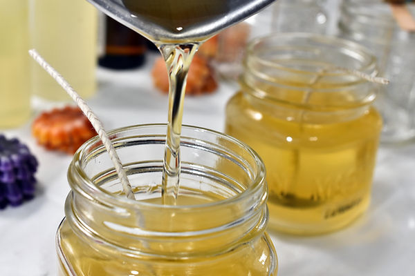Pouring soy wax