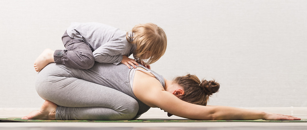 Mãe e filha Yoga