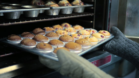 6 Assorted Muffins