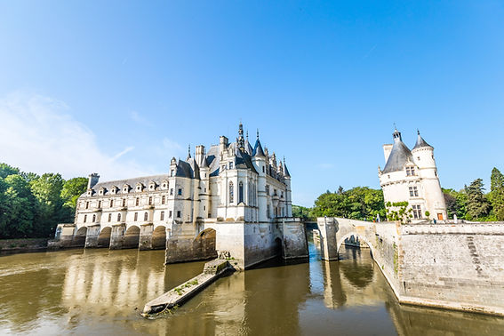 Château de Chenonceau entouré d'un ruiss
