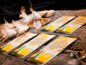 Blooming SPA for body and mind Le Vésinet et un cocon de santé et de beauté où chacun trouverait son chemin d’amour et de guérison vers soi-même, pour un épanouissement personnel toujours plus profond. ​Se relâcher, se relaxer, revivre. Hélène David : Thérapeute certifiée en soins énergétiques, Soins énergétiques, Radiesthésie - Magnétisme, SPA holistique, Soin de la rose, Archives Akashiques, Iyashi Dôme. Séverine Coatalen Dubut (Seed of Kerala) : Masseuse Ayurvédique du Kerala Réflexologie Ayurvédique - Gua Sha, Réflexologie Ayurvédique. Laetitia Papereux : Hypnothérapeute - Sophrologue Reiki - Traitement des allergies.Chez Blooming SPA for Body and Mind, nous prenons soins de notre clientèle et proposons également un massages Ayurvédique du Kerala, de la réflexologie plantaire et un massage facial Gua Sha par Séverine ainsi que du Reiki, de la sophrologie, de l'hypnose ou encore la méthode LEAA par Laetitia. Séance Iyashi Dôme, Hypnose, Sophrologie, Reiki, La méthode LEAA, Libérations de liens transgénérationnels, Massage facial rouleau et Gua Sha, Réflexologie Ayurvédique, Massage Ayurvédique du Kerala, Votre Mantra personnel + vos guides, Soins énergétiques en radiesthésie, Soins énergétiques en magnétisme, Lecture d'archives Akashiques, Nettoyage et harmonisation des lieux, Nettoyage et harmonisation d'un château, Nettoyage et harmonisation d'un commerce.