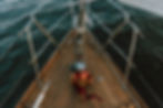 Buquê no convés do barco