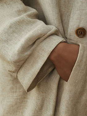 Beige ermer i nærbilde