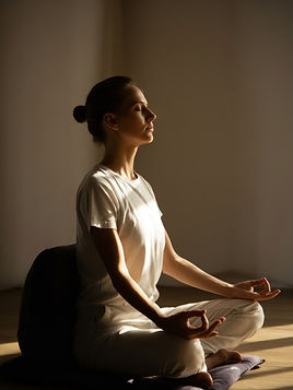 Femme en méditation