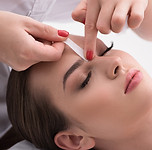 Eyebrow Wax