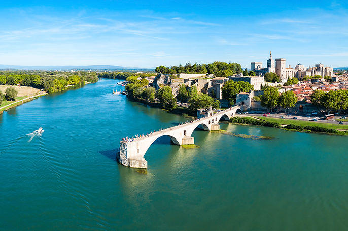 Vue sur le pont d'Avigon