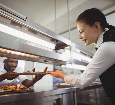 Restoran Servis Etkileşimi