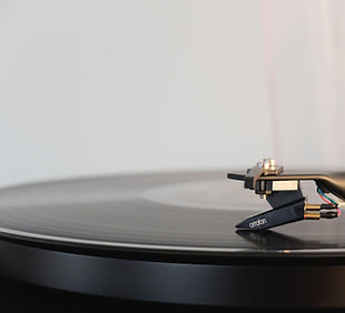 Aiguille de tourne-disque