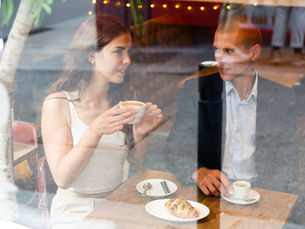 Pitch Perfect: How PowerPoint Became New York’s Newest Dating Strategy