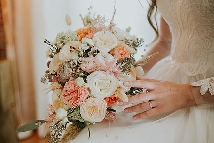 wedding bride with flower bouquet