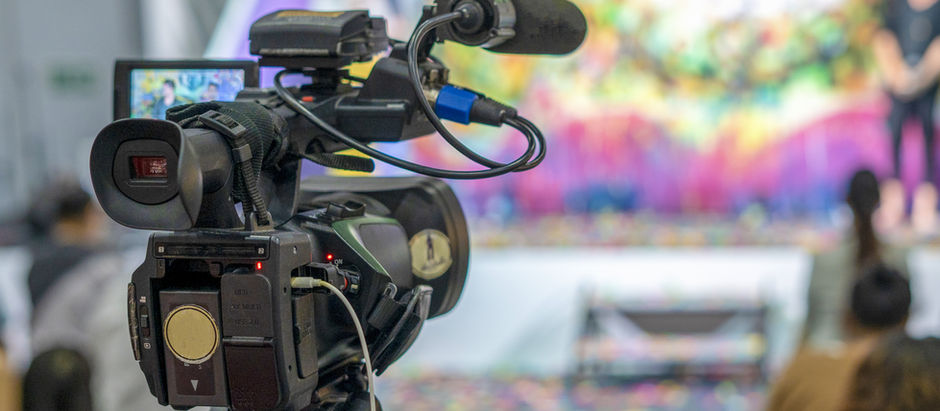 Audiencias de medios y equipamientos