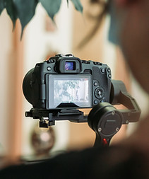 Appareil photo sur un trépied
