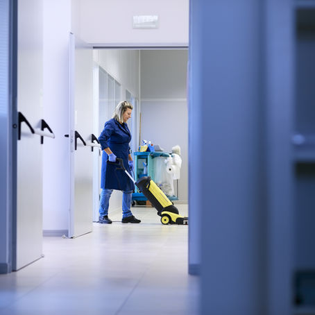 Scrubbing floor for office cleaning