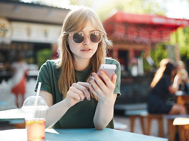Sms på café