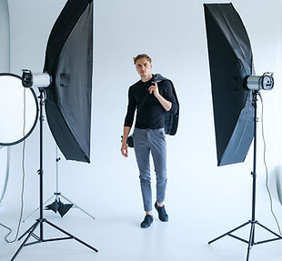 Mann beim Fotoshooting