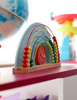 Розвиваючі іграшки