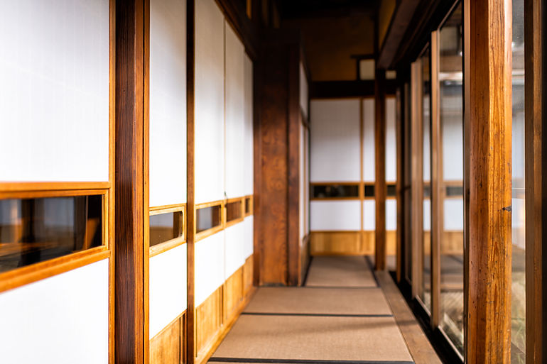 Corredor de madeira
