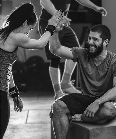 Les high-fives à la salle de sport