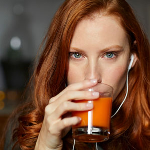 A lady looking at the depth of Agentic AI