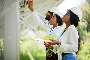 Técnicos de paneles solares