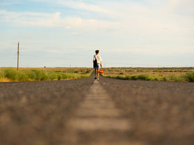 Yol Aynı Yol Değil: Deneyimler, Kıyas ve Kendi Yolunu Bulmak