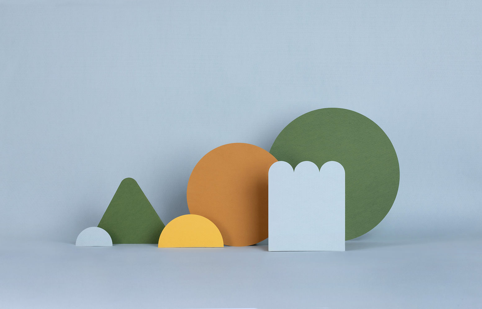 Geometric Shape Arrangement