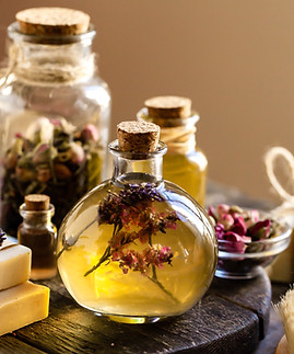 Herbs, Herb Garden, Essential Oils, Growing Herb Garden Plants, Harvesting Herbs, DIY Essentional Oils, Herbal Remendies and Tinctures, Salves, How to