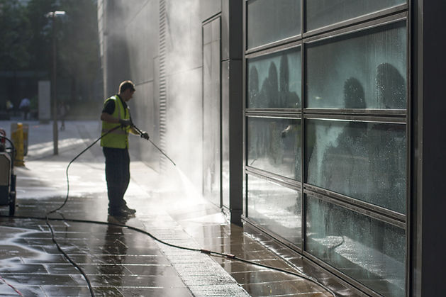 Commercial Power Wash