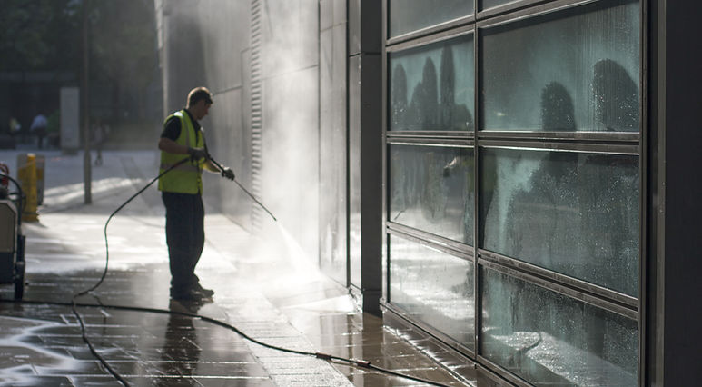 Commercial Power Wash