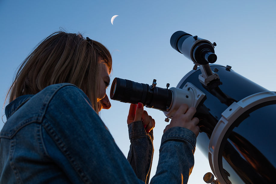 Mirando a través del telescopio