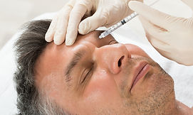 Adam Başlarken Botox