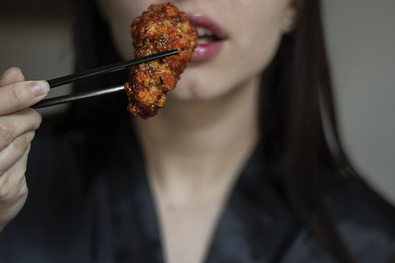 Koreanisches würziges Huhn