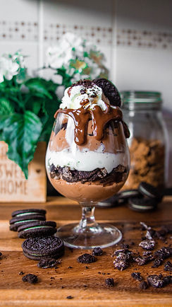 Helado de galleta