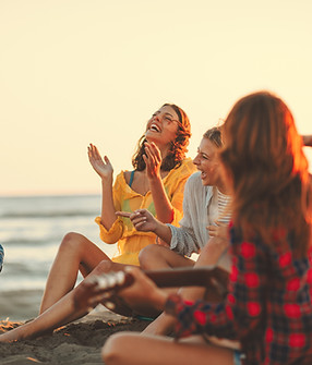 Amigos divirtiéndose