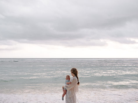 une mère et son bébé