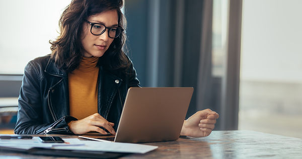 Travailler sur ordinateur portable