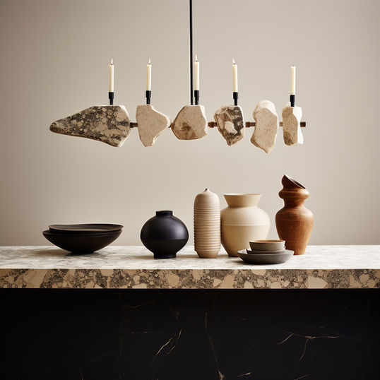 Expositor de cerâmica moderno