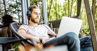 Digital nomad