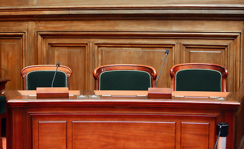 Chaises d'audience