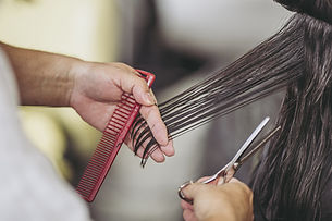 Women's Haircuts & Styling