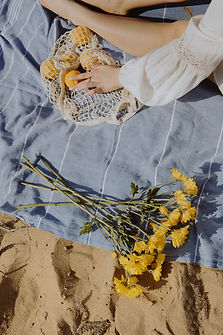 Bendigo Naturopath Amy Simpson Beach Picnic