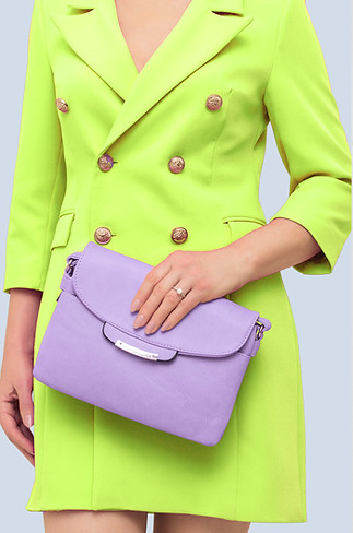 Bolso de mano morado