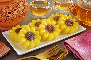 A tea set and sunflower jelly