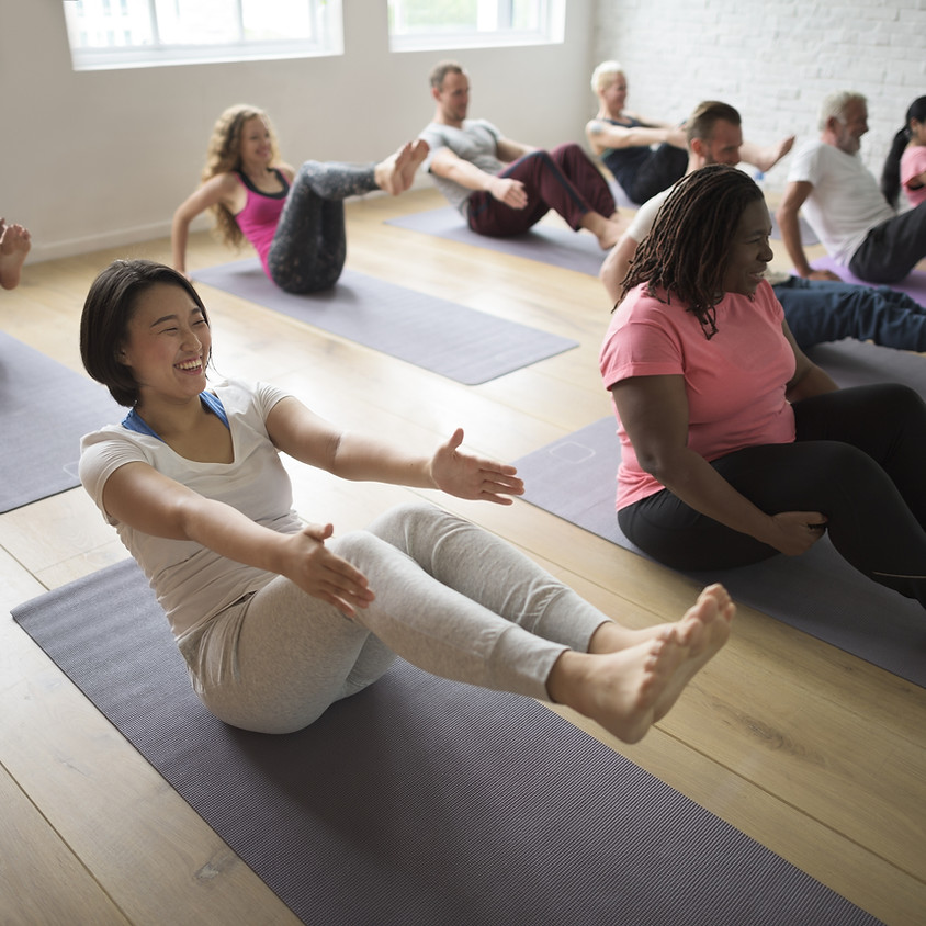 Clases grupales de YOGA con IDALIA
