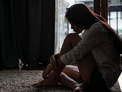 Uma rapariga a sentir-se triste