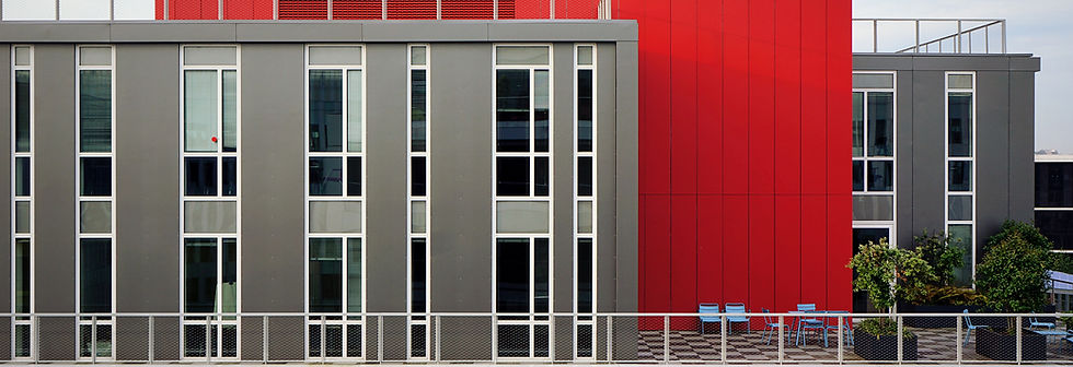 Edificio moderno de apartamentos