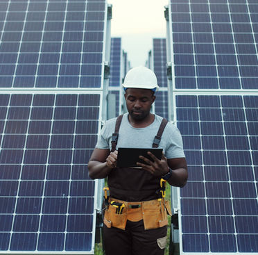 Qual é a vida útil de uma placa solar?