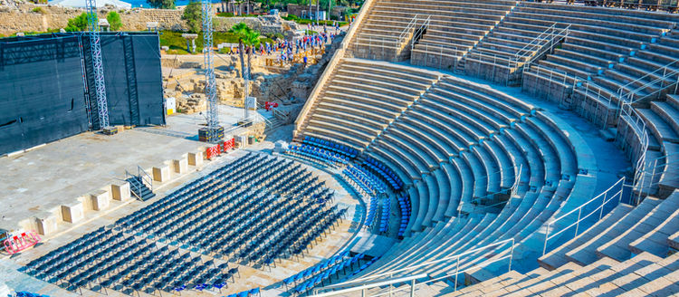 ARCHITECTURAL TOURISM 