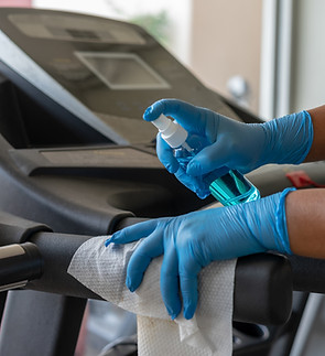 Nettoyage des équipements de gym